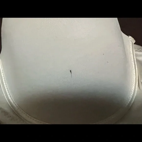 2 bras - Picture 6 of 6